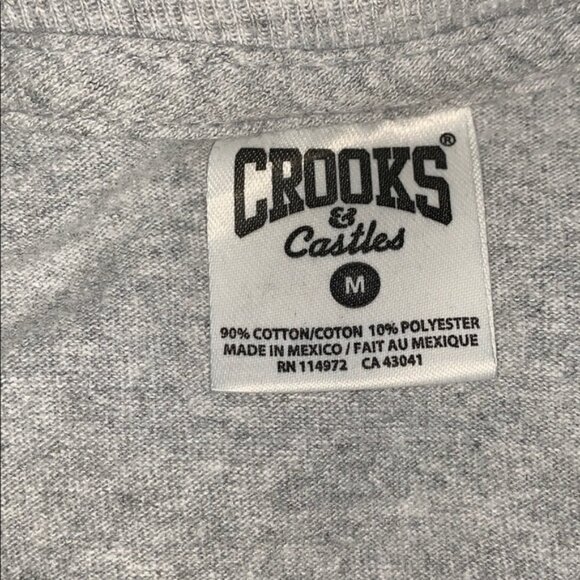 T-shirt - Picture 3 of 3